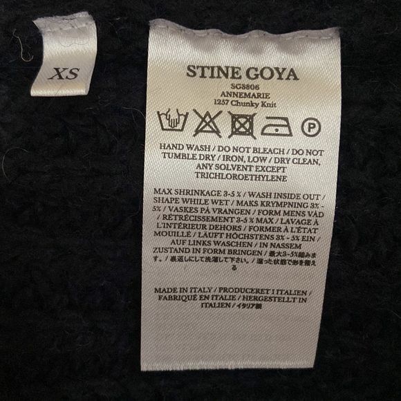 Stine Goya Annemarie Chunky Knit Sleeveless Vest in Navy size XS - Picture 10 of 11